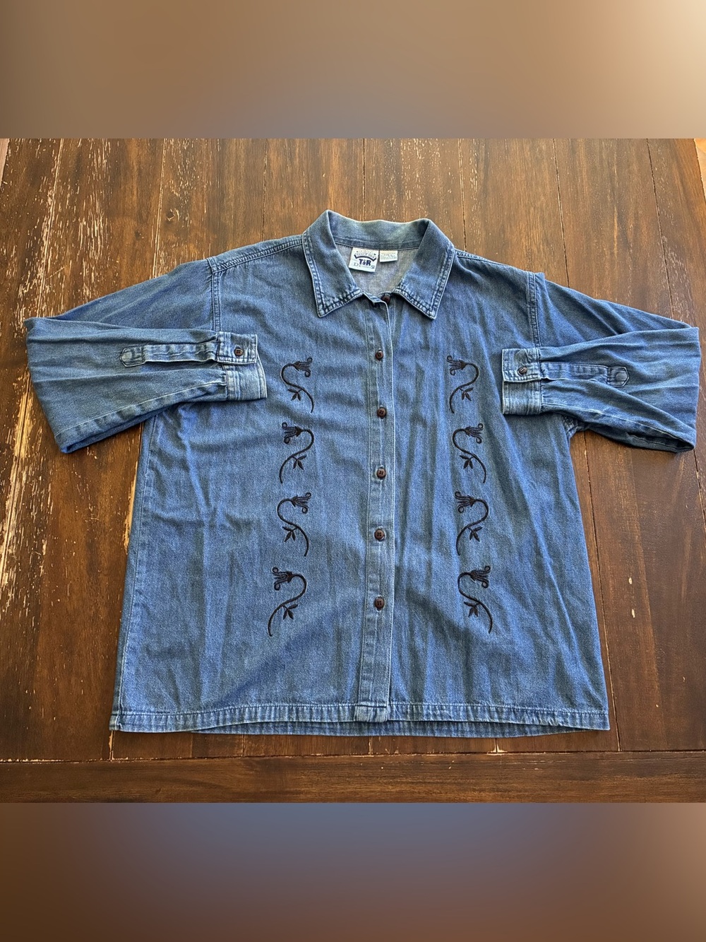 90s Vintage Embroidered Denim Button Down Fall Shirt Shacket T&R Designs Large